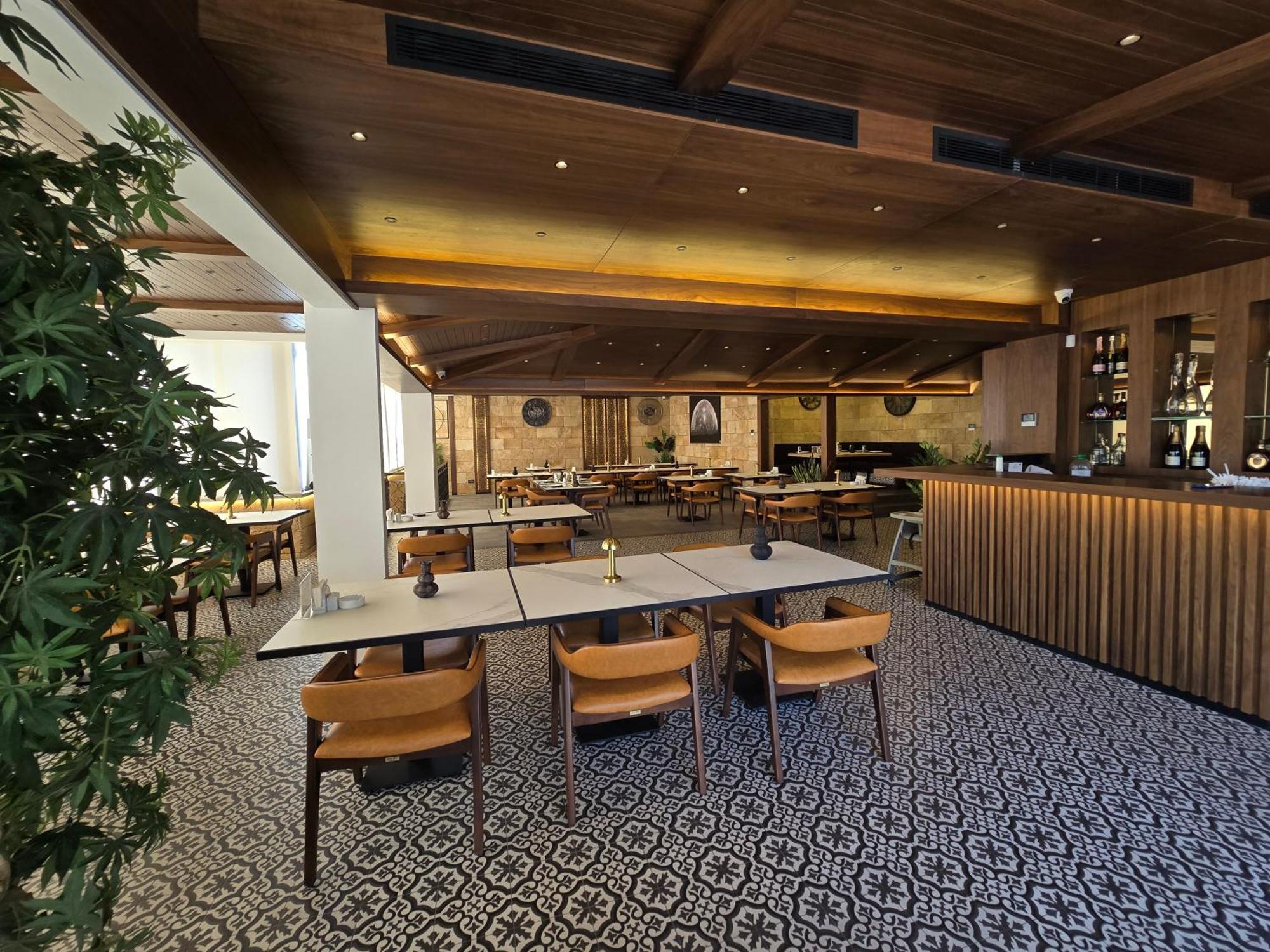 Maximus Hotel Byblos Exterior photo