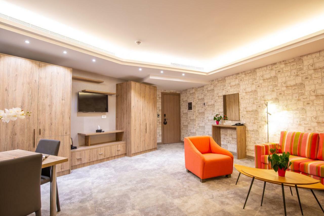 Maximus Hotel Byblos Exterior photo